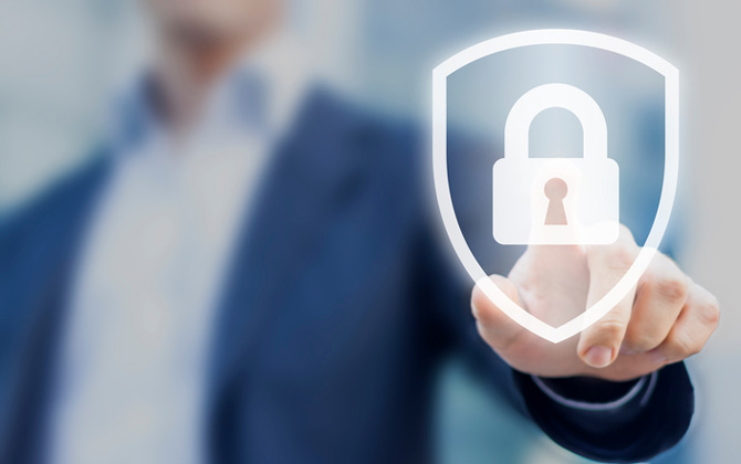 機密情報が含まれるデータが壊れたときにはどうする？データ復旧サービスのセキュリティーに注目