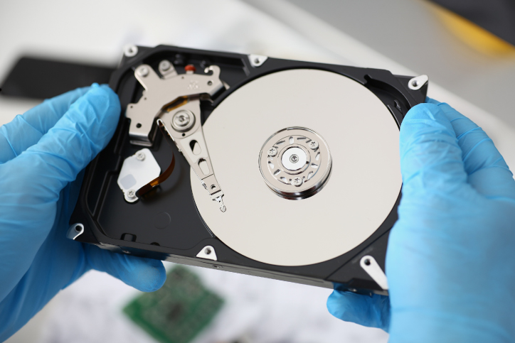 起動しないハードディスク(HDD)を復旧したい!考えられる原因とデータ復旧の可能性を解説