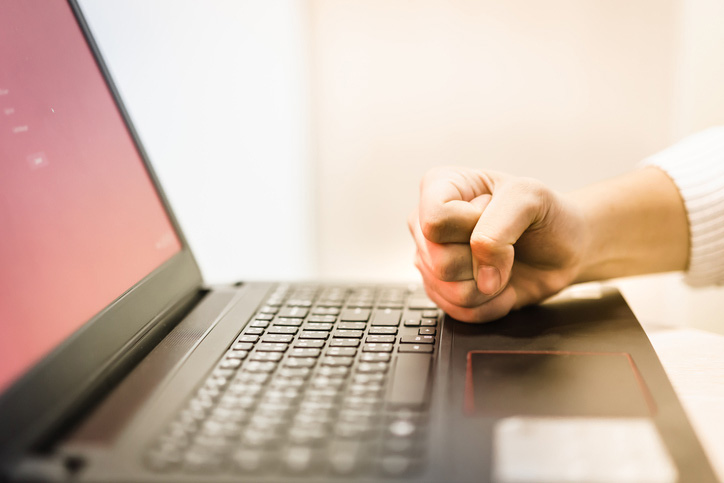 突然のPCクラッシュ!最悪の事態を防ぐためにやるべきことは?